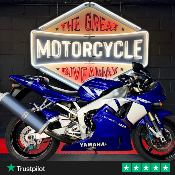 Yamaha R1 & Yamaha R6 - Image 3