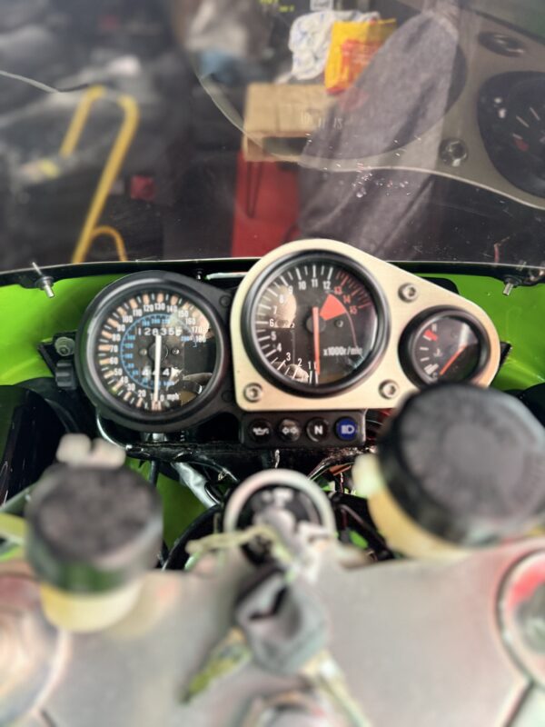 Our Stunning Kawasaki ZX-7R - Image 2