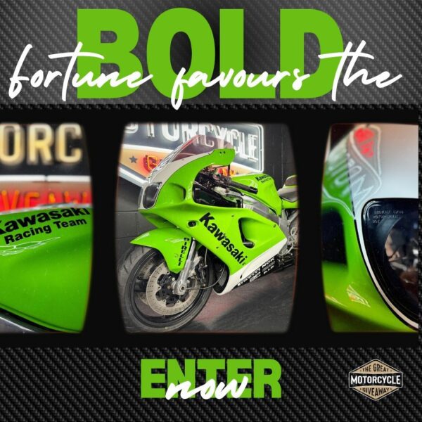 Our Stunning Kawasaki ZX-7R - Image 6