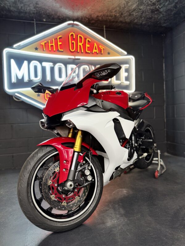 TGMG - Yamaha R1 (1)